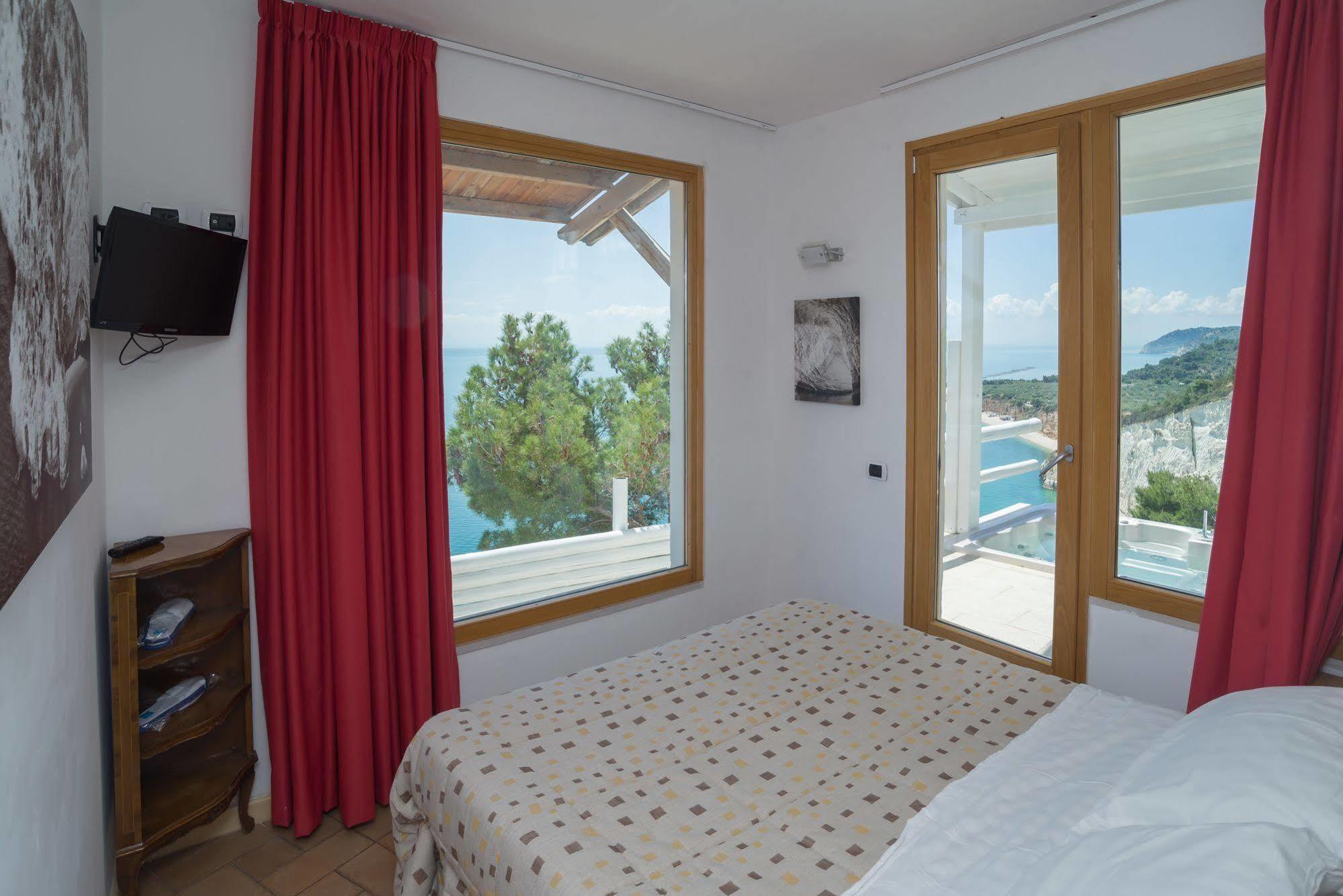 Villa Scapone Mattinata Exterior photo